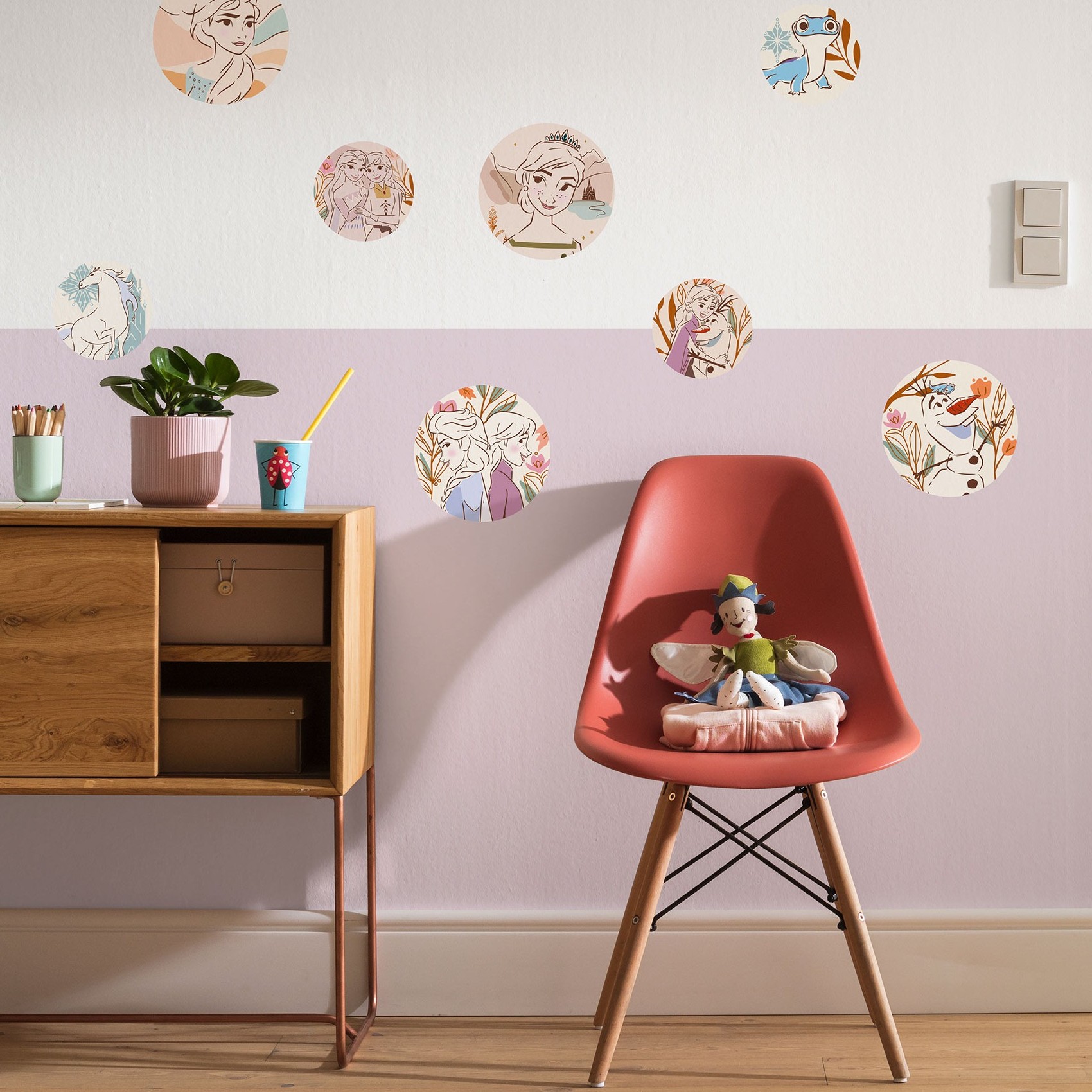 Komar Disney Frozen Destiny 30 x 30 cm Wandsticker Folie Selbstklebend Arendelle Freundschaft