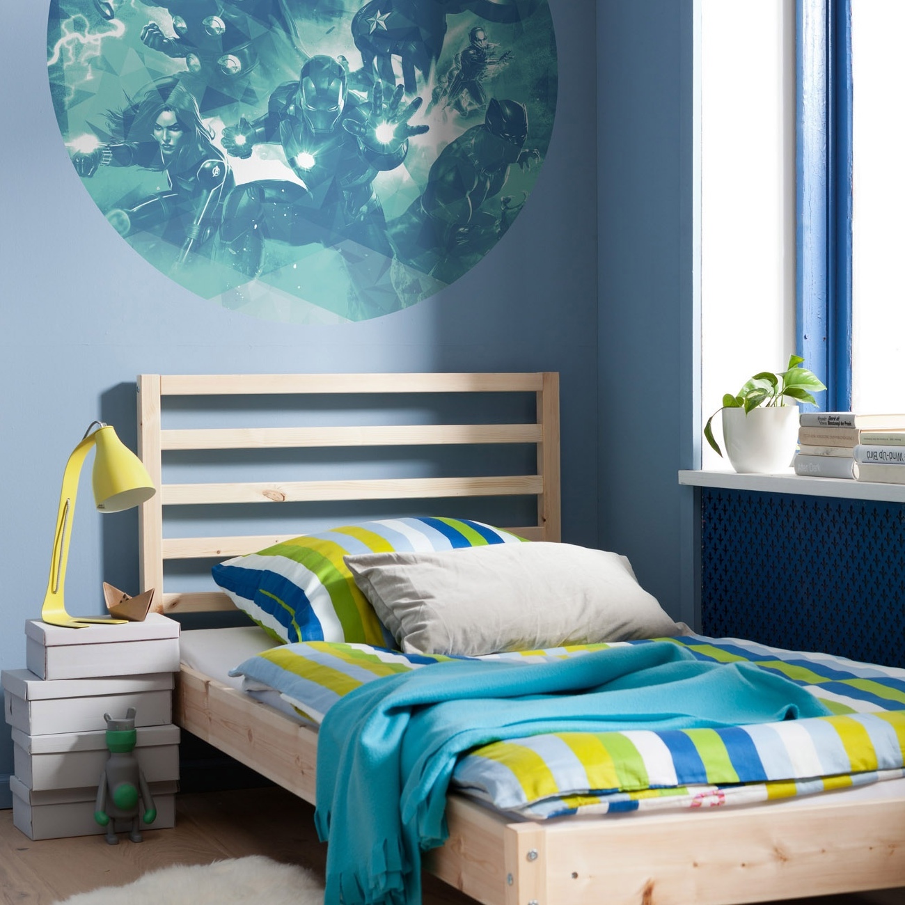 Komar Fototapete Marvel Dot Avengers Blue Power 125 x 125 cm Vlies Selbstklebend Dot Superhelden