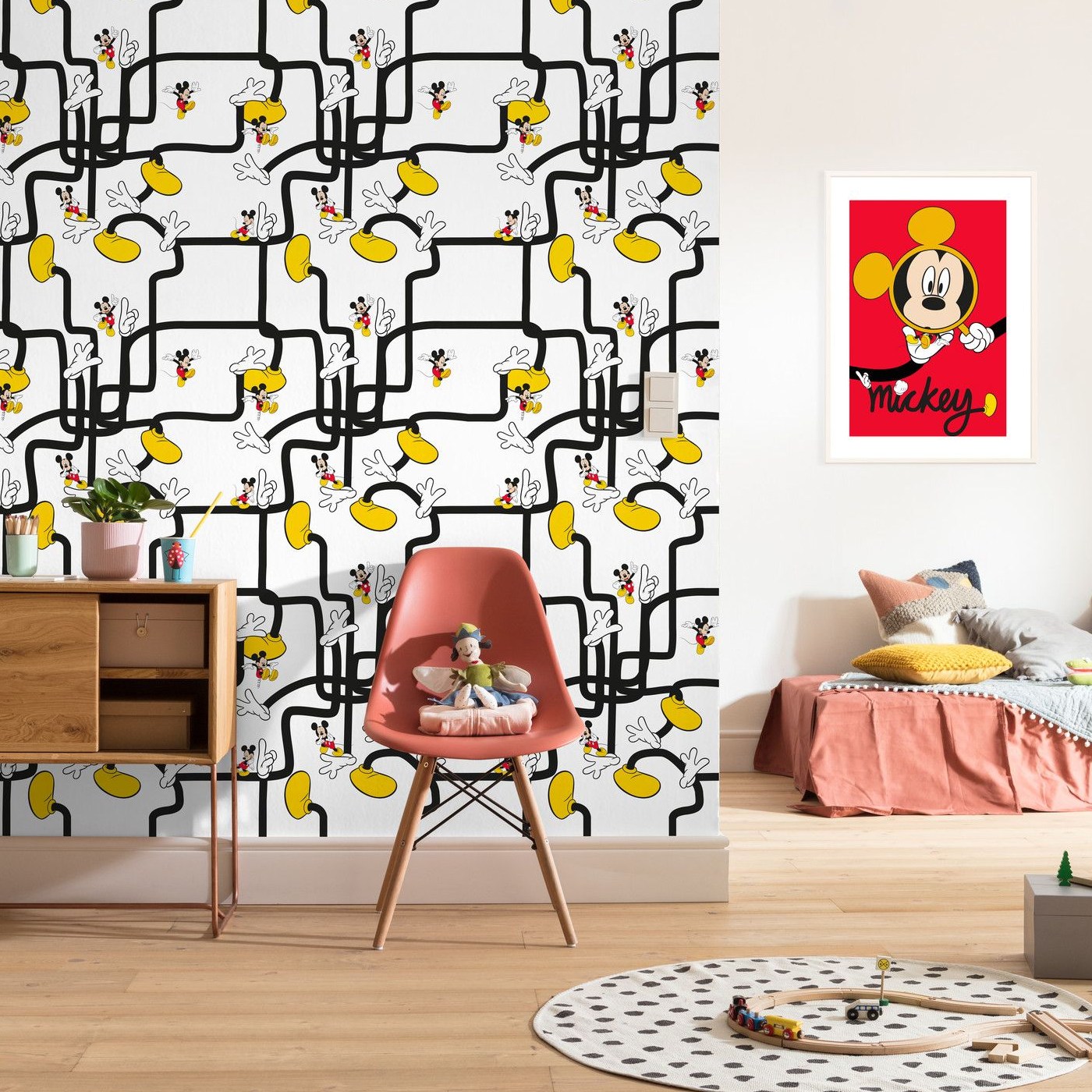 Komar Fototapete Disney Micky Mouse Foot Labyrinth 280 x 200 cm Vlies Foot Labyrinth Micky Maus