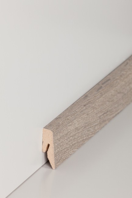 Sockelleisten / Fußleisten "Nauheim" (MDF foliert) - Farbpalette: Eiche-Mississippi Eiche (Default)