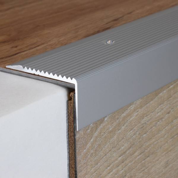 PROVISTON | Treppenkanten- & Winkelprofile Gela | Höhe 28 mm | Breite 50 mm | L 1000 mm | Aluminium PROVISTON | Treppenkanten- & Winkelprofile Gela | Höhe 28 mm | Breite 50 mm | L 1000 mm | Aluminium