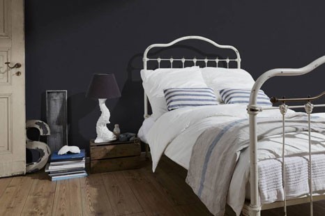 tapete schlafzimmer schwarz, schwarze Schlafzimmertapete